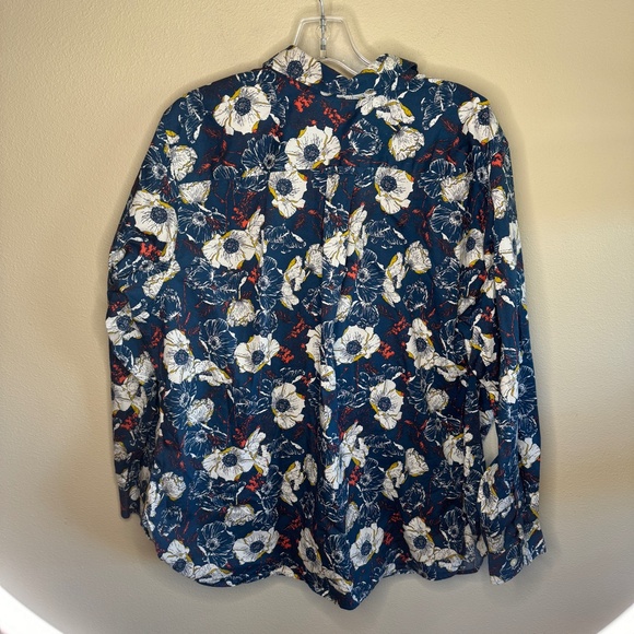 Duluth Trading Wrinkle Fighter Womens Button Down Shirt Blue Floral Size 1X - Picture 7 of 7